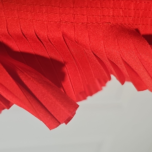 Maison d'Amelie Paris  Ruffled Sleeve Red Top. Size Large. NWT - Picture 2 of 10